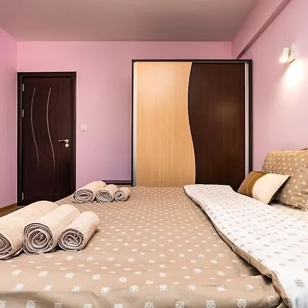 Spacious By Stefanie / Close To Mu Plovdiv