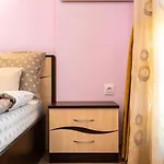דירה Spacious By Stefanie / Close To Mu