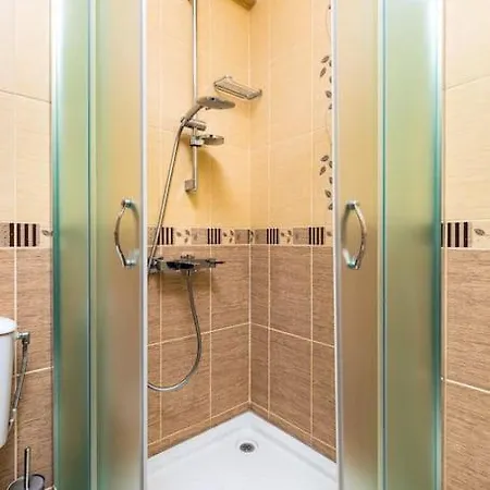 Apartment Spacious By Stefanie / Close To Mu