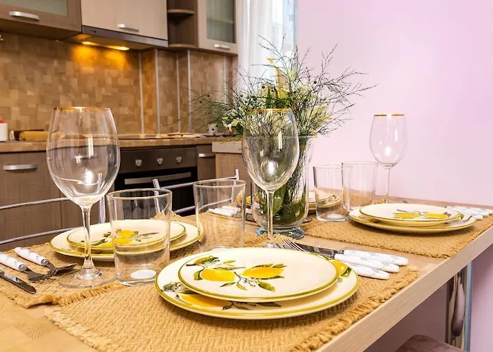 Lejlighed Spacious By Stefanie / Close To Mu *